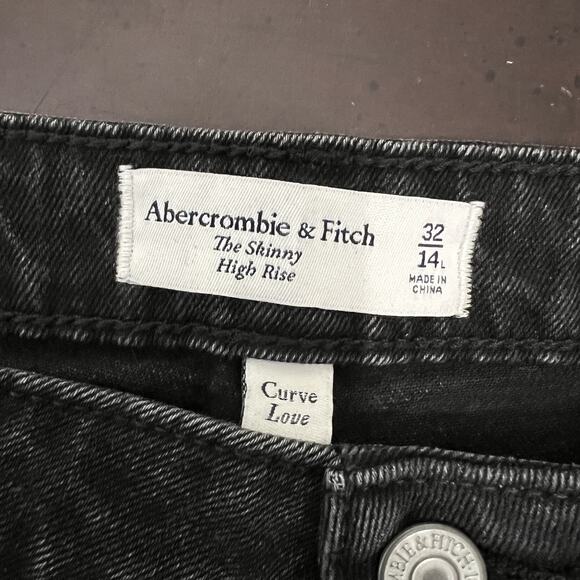 Abercrombie & Fitch Curve Love The Skinny High Rise Ankle Slit Jeans Size 32/14L - Picture 9 of 10